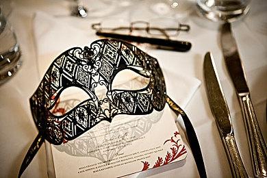 《Apex英雄》手游新英雄“狂响”技能公布 为队友回盾加速